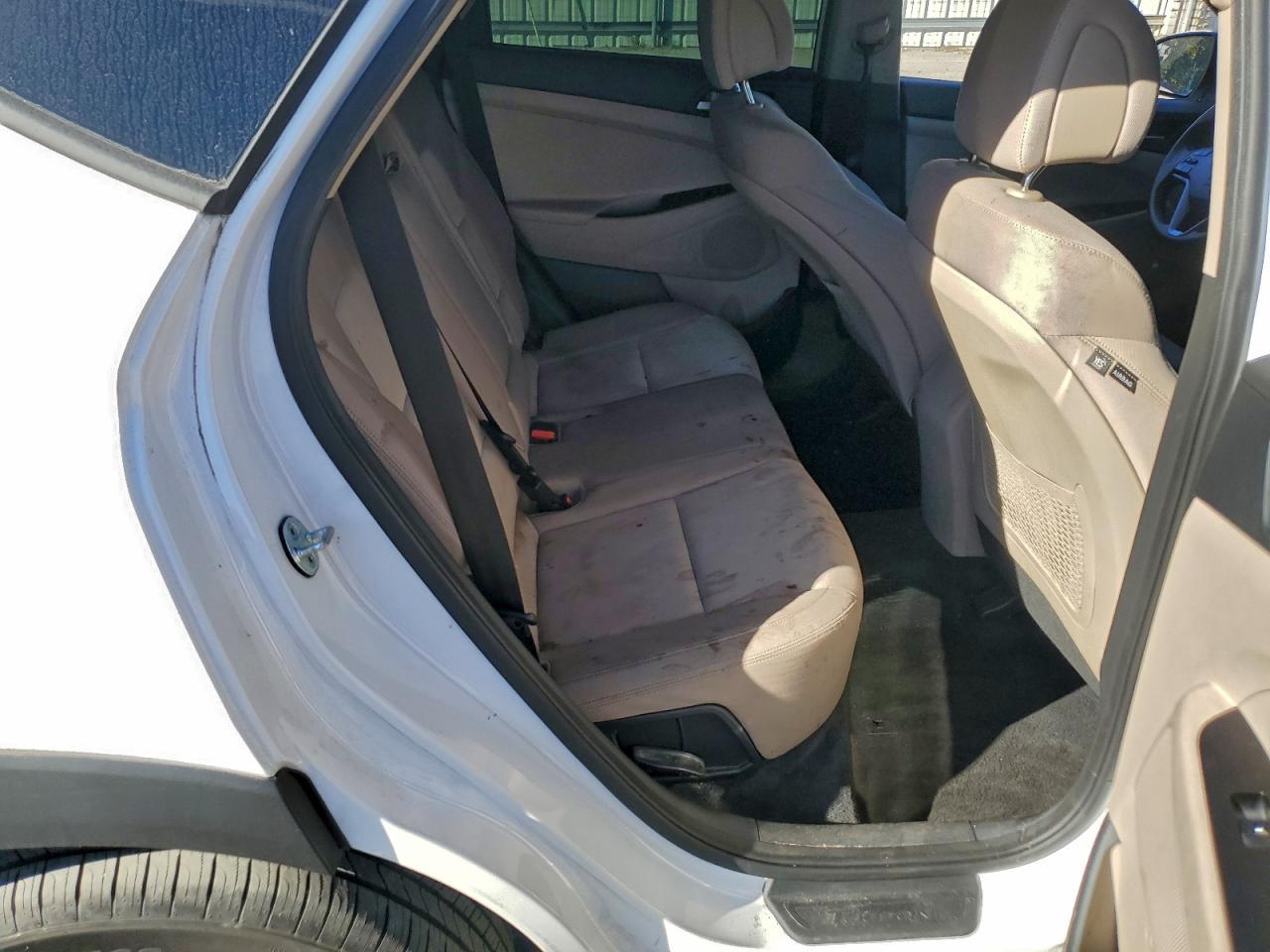 2017 HYUNDAI TUCSON