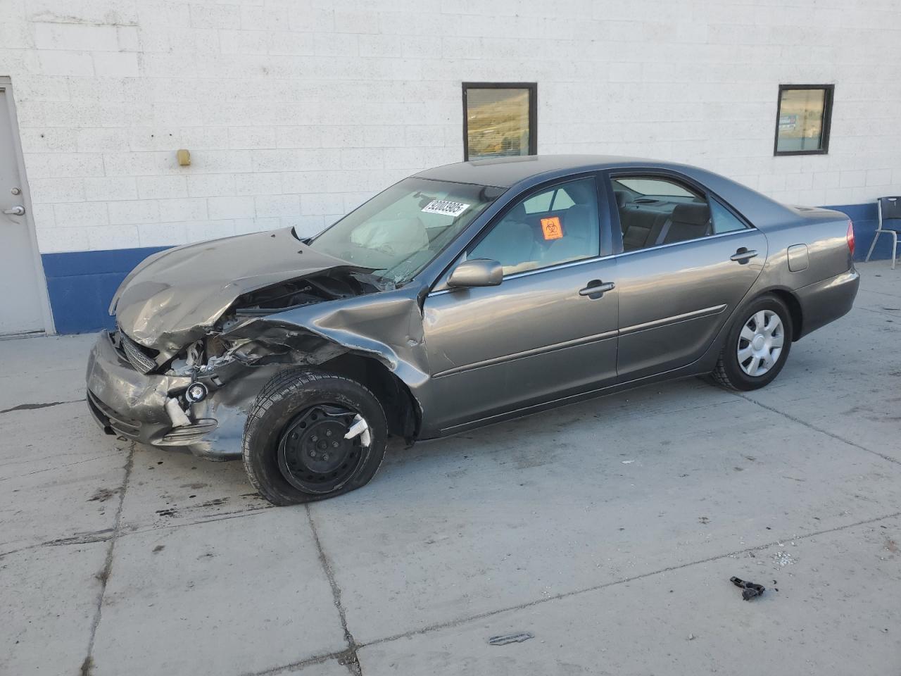 2002 TOYOTA CAMRY