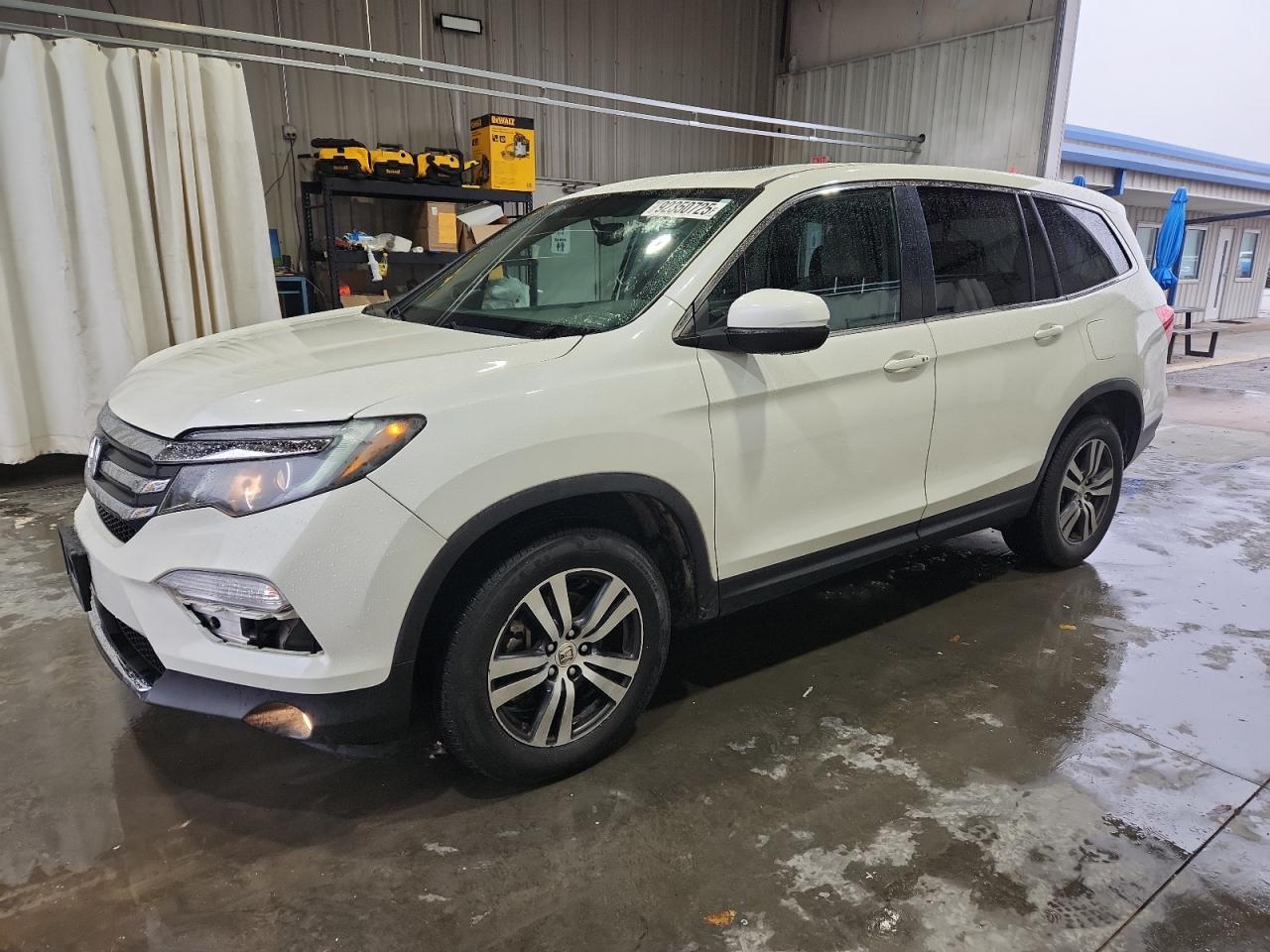 2016 HONDA PILOT