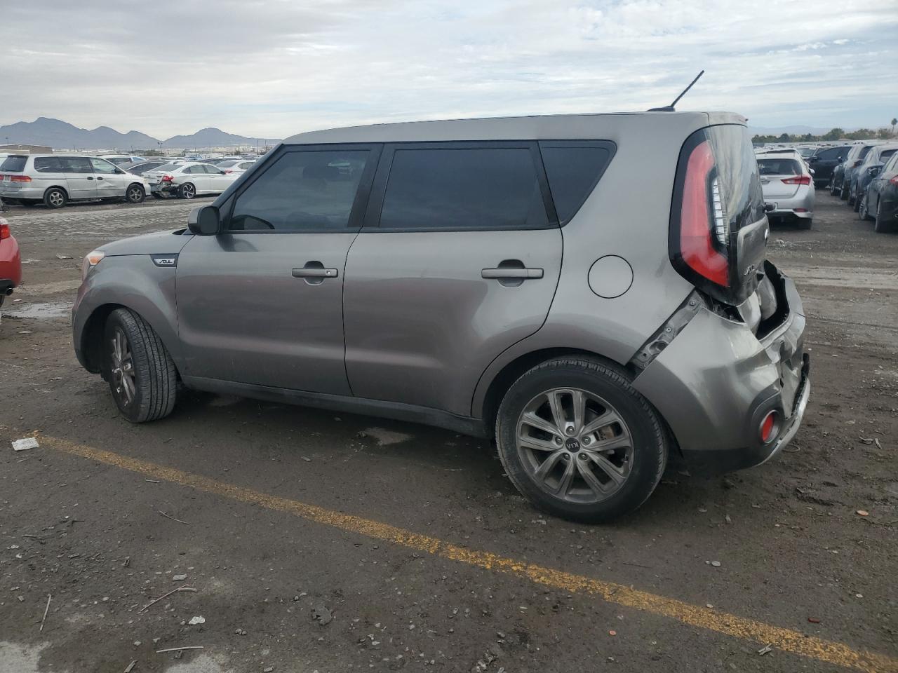 2017 KIA SOUL