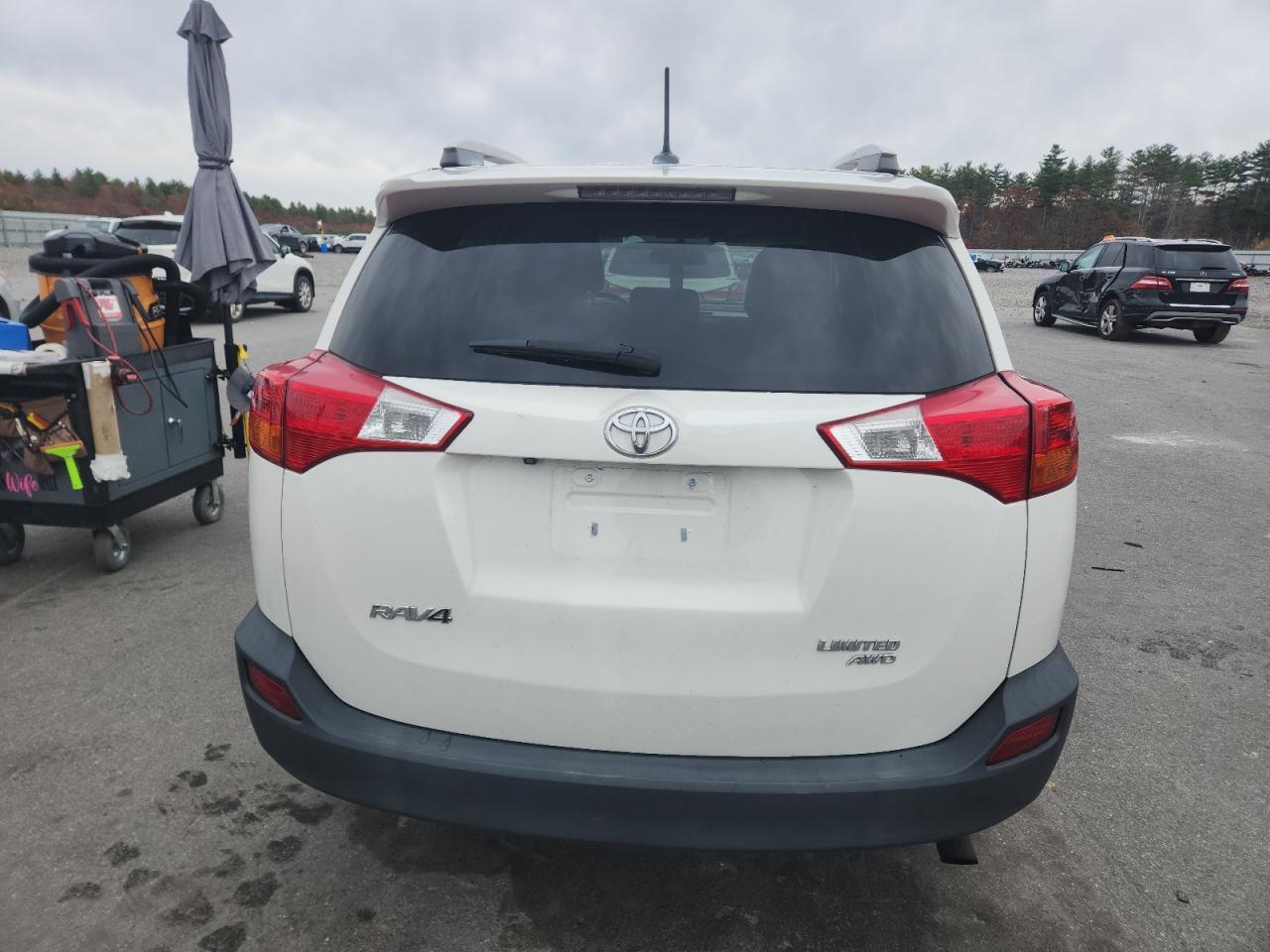 2013 TOYOTA RAV4