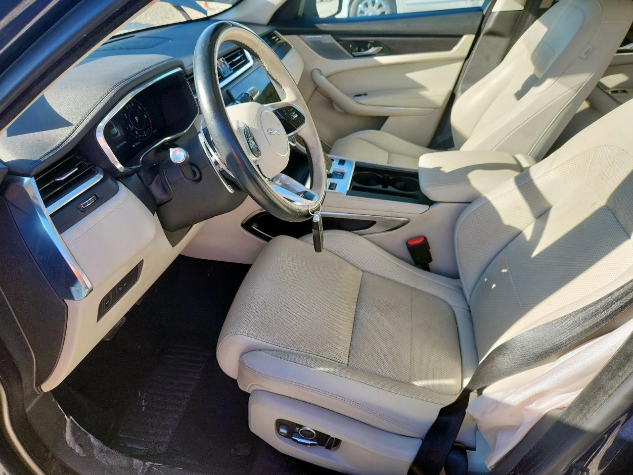 2021 JAGUAR F-Pace
