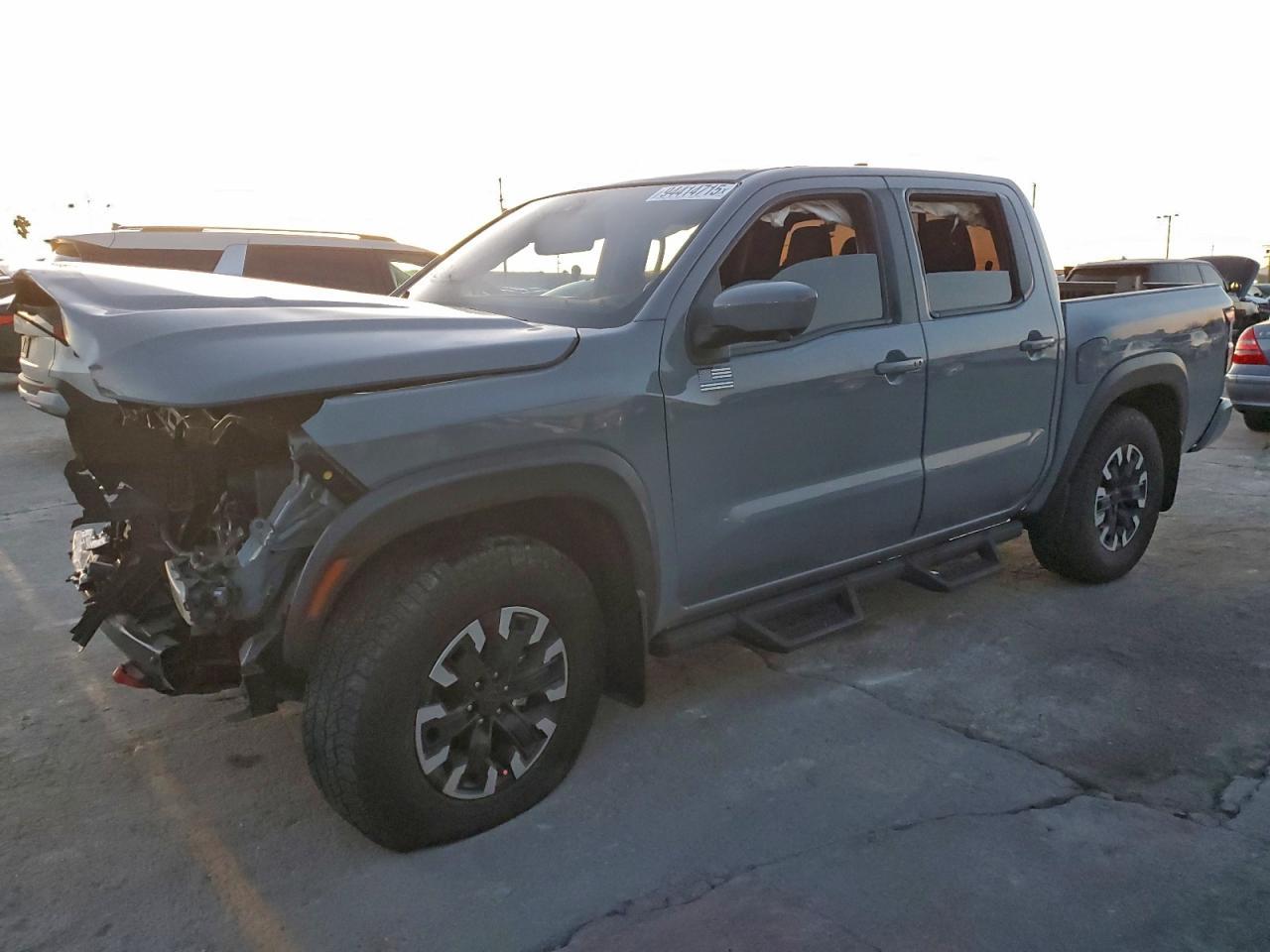 2022 NISSAN Frontier