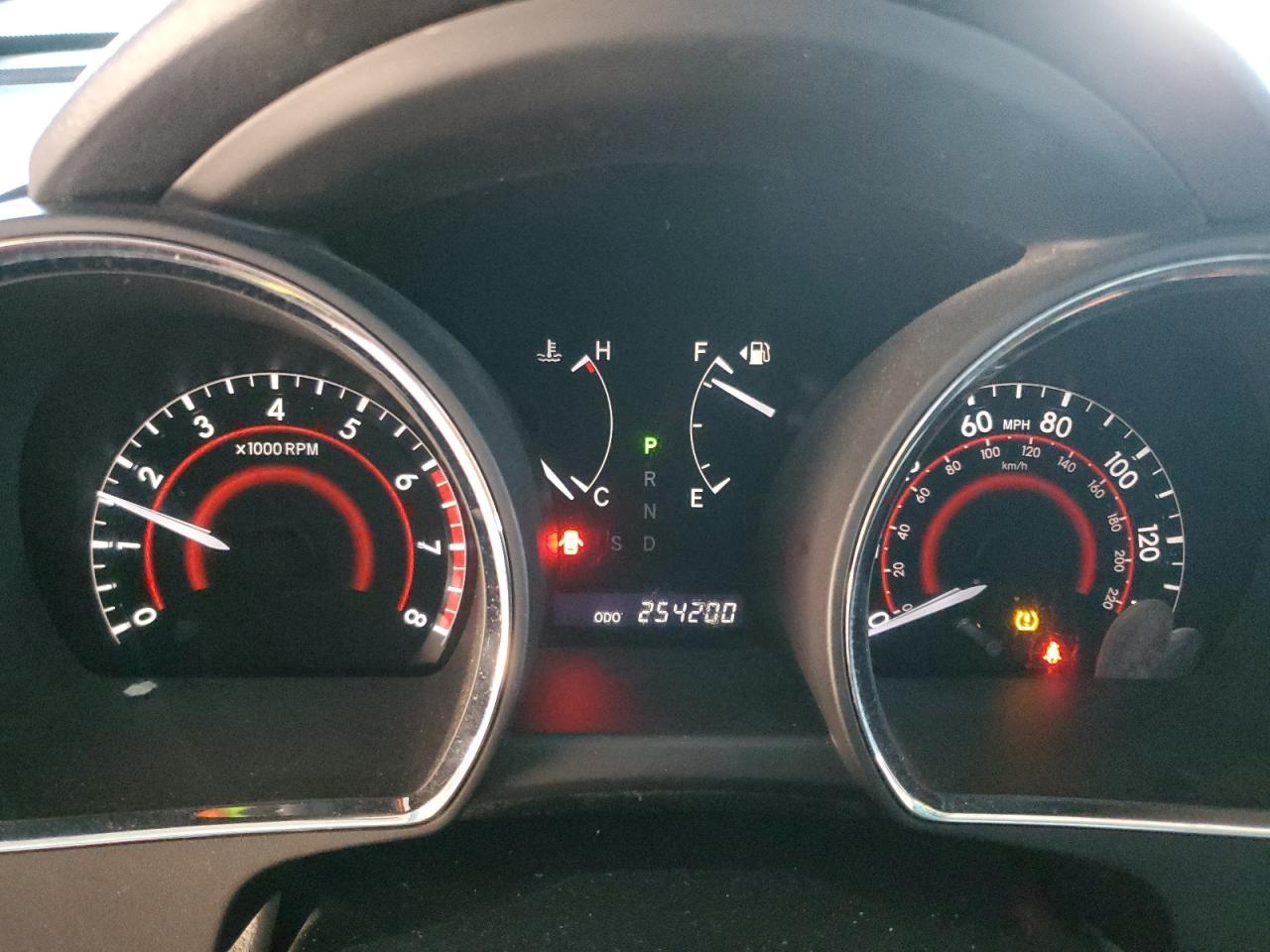 2010 TOYOTA HIGHLANDER