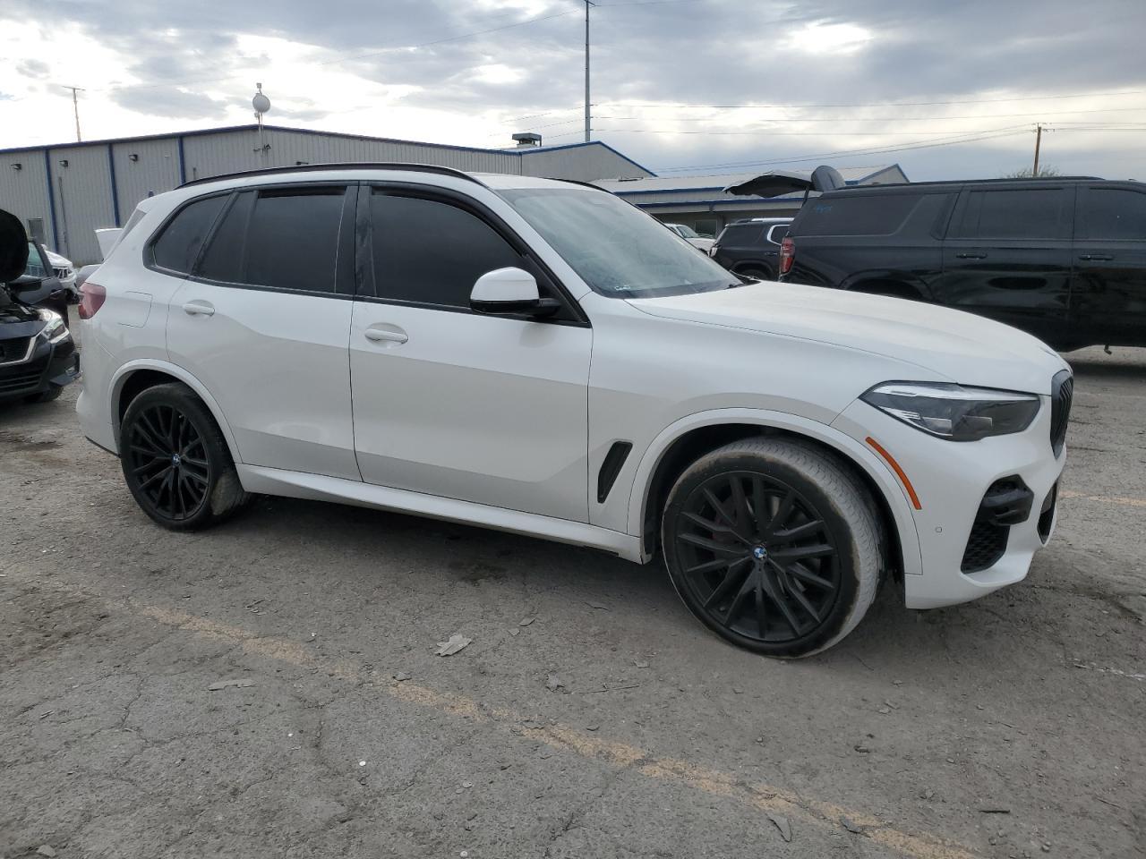2022 BMW X5