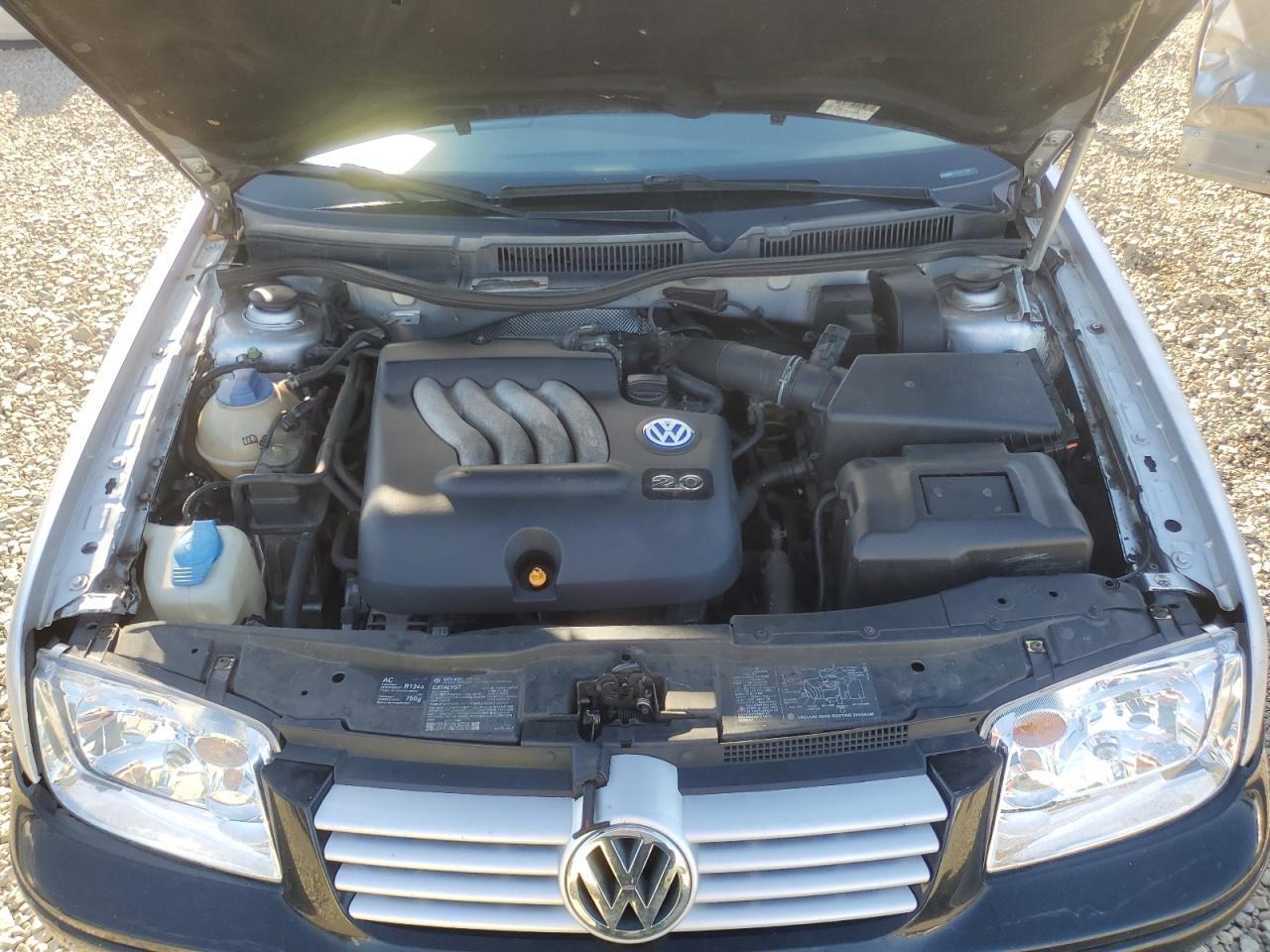 2003 VOLKSWAGEN JETTA