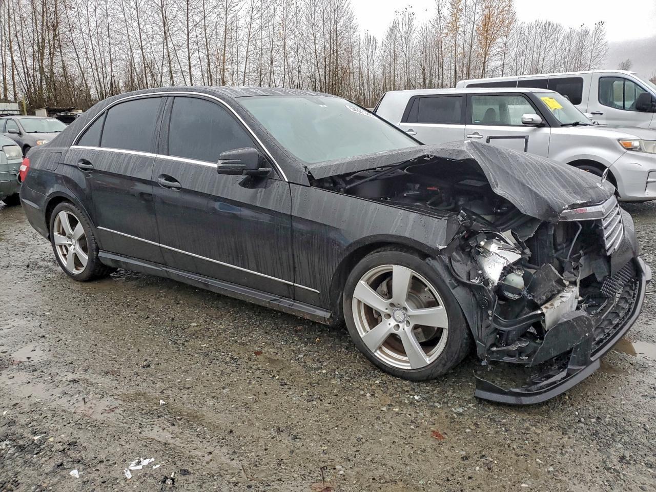 2011 MERCEDES-BENZ E-Class