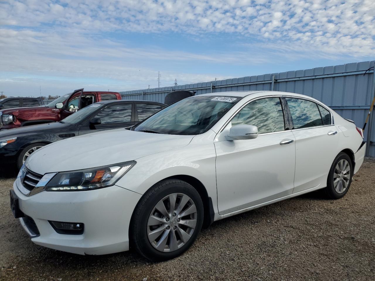 2015 HONDA ACCORD