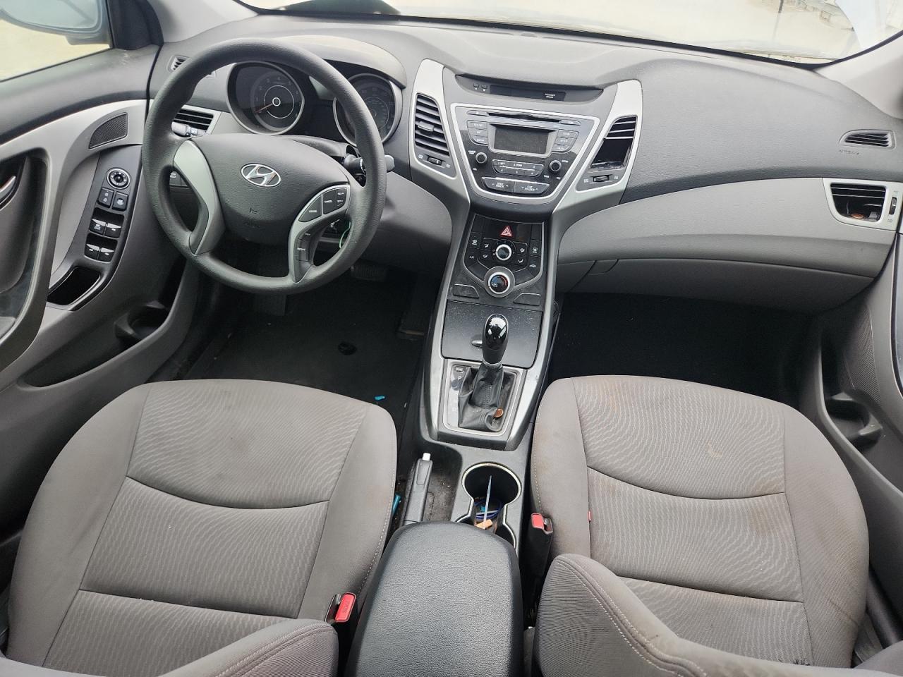 2016 HYUNDAI ELANTRA