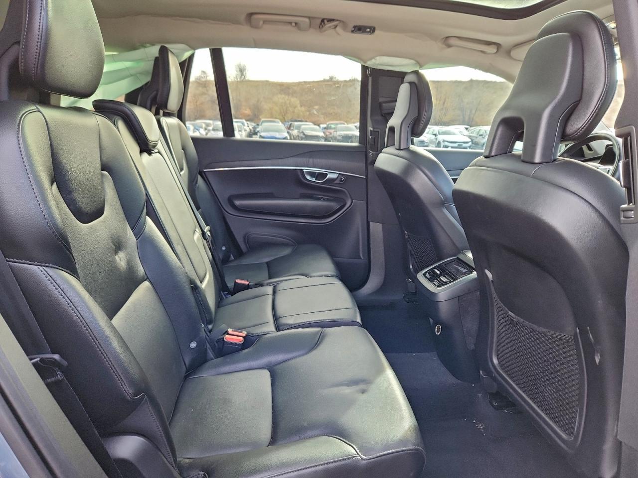 2020 VOLVO XC90