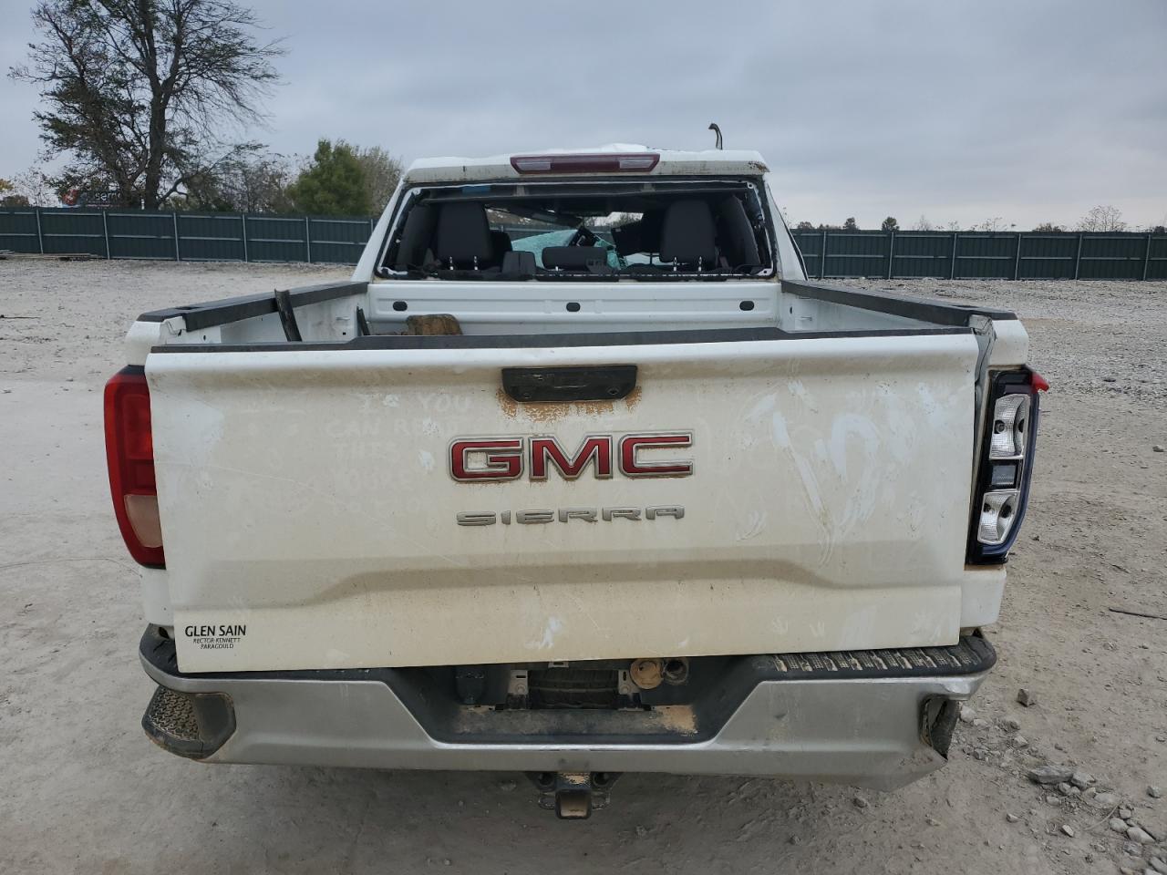 2024 GMC Sierra