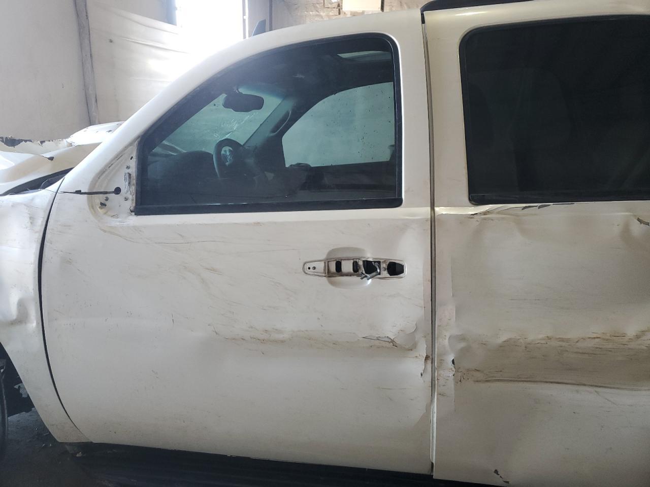 2011 CHEVROLET Tahoe