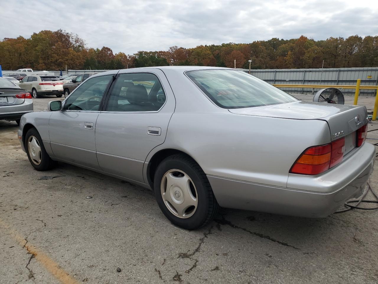 1998 LEXUS Ls 400