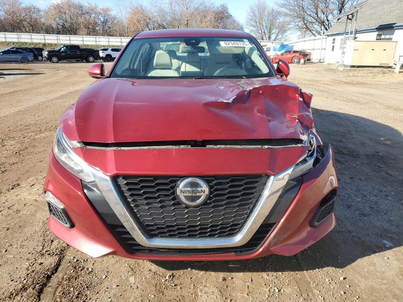 2022 NISSAN ALTIMA