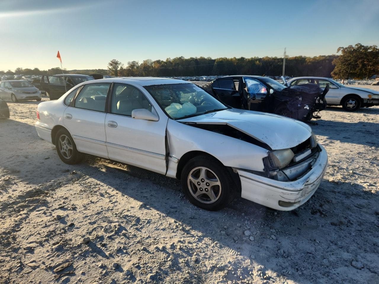 1998 TOYOTA Avalon