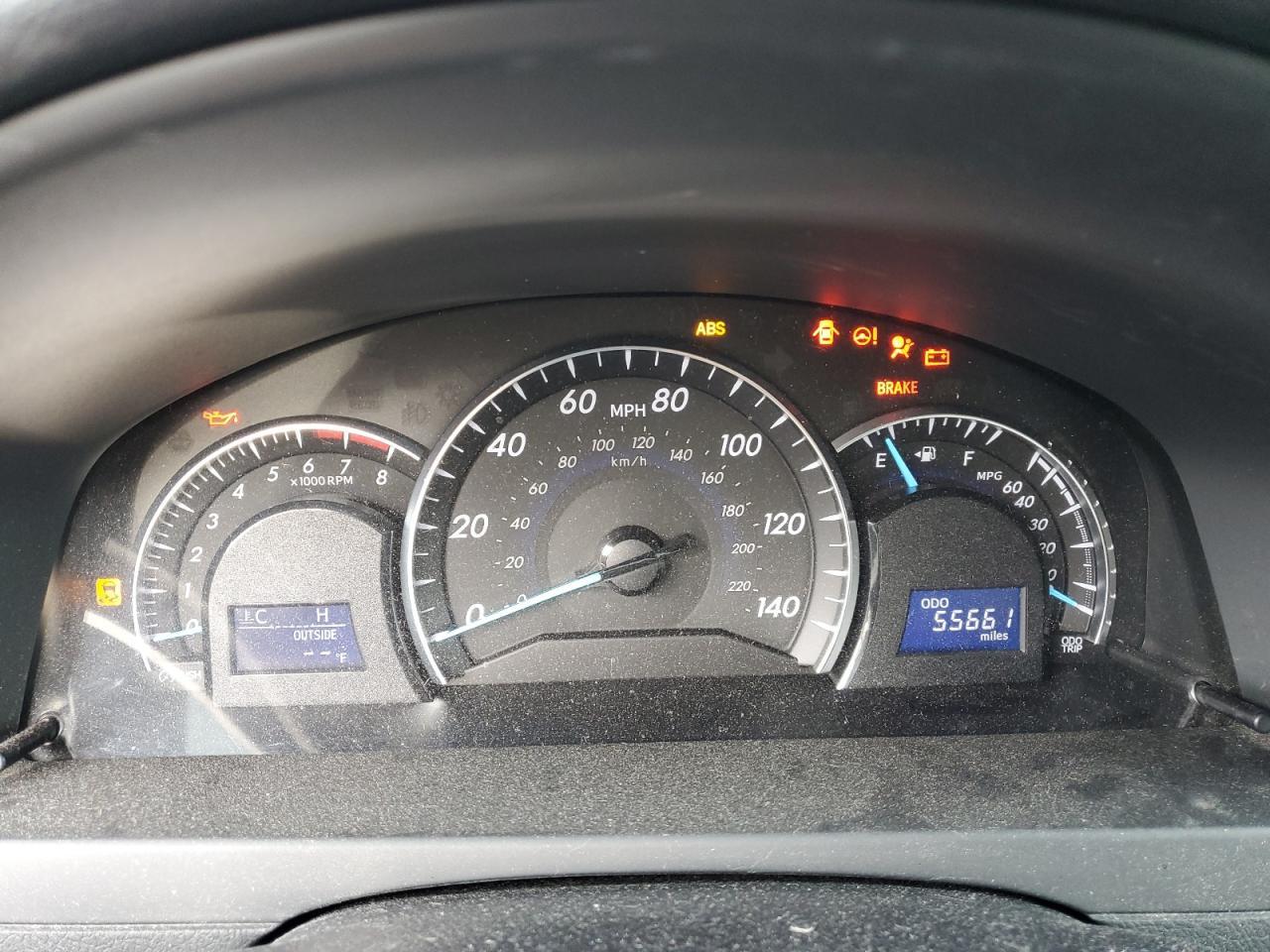 2014 TOYOTA CAMRY
