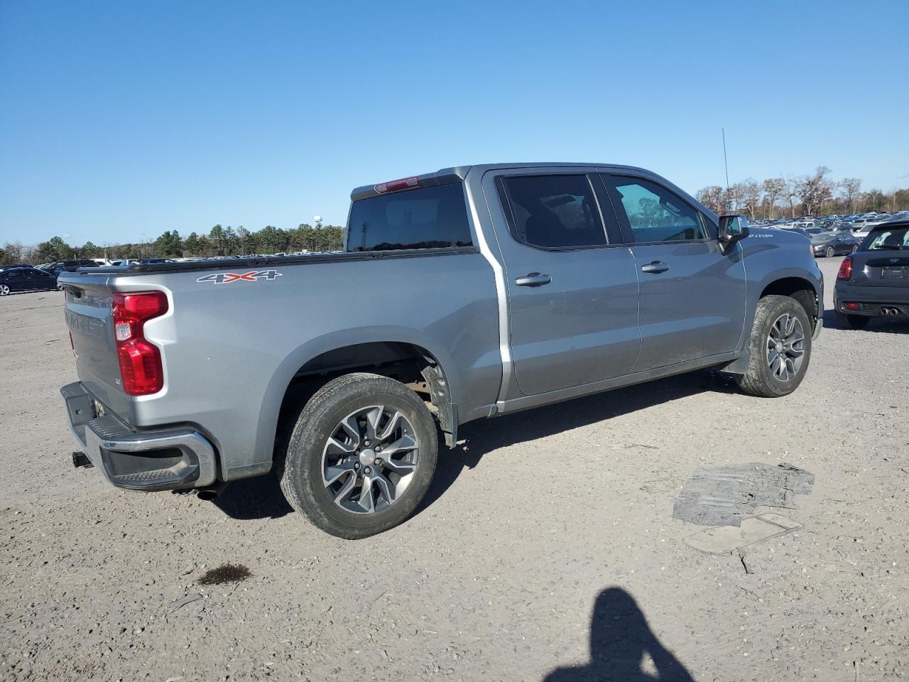 2023 CHEVROLET Silverado