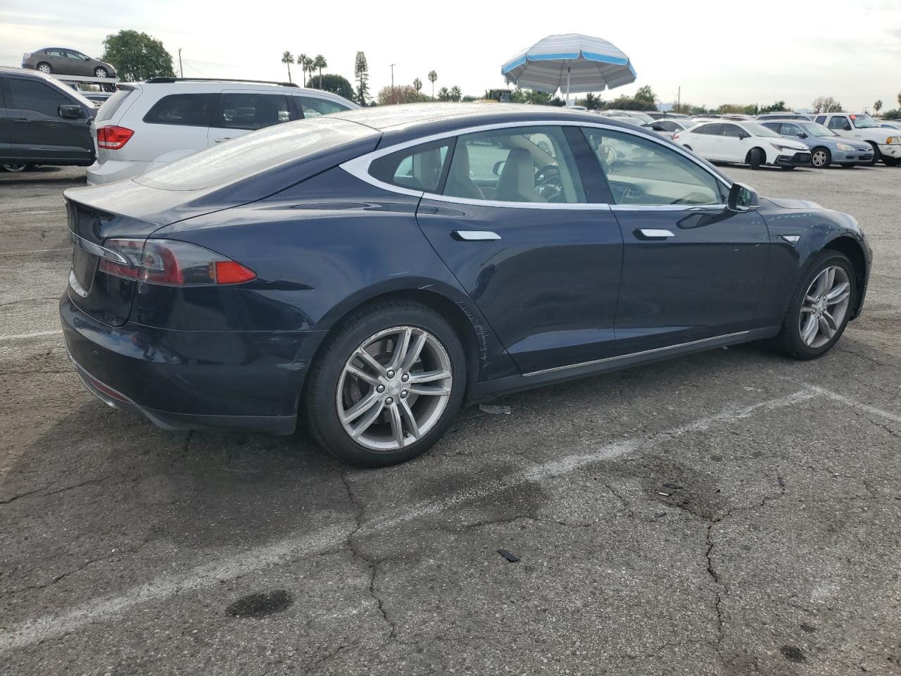 2013 TESLA MODEL S