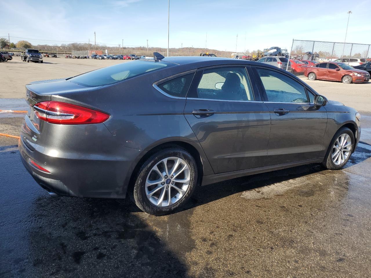 2019 FORD FUSION
