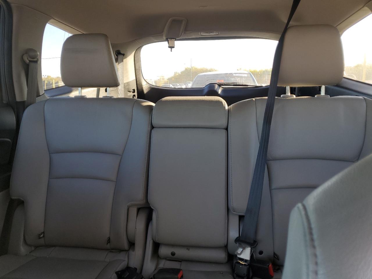 2017 HONDA PILOT