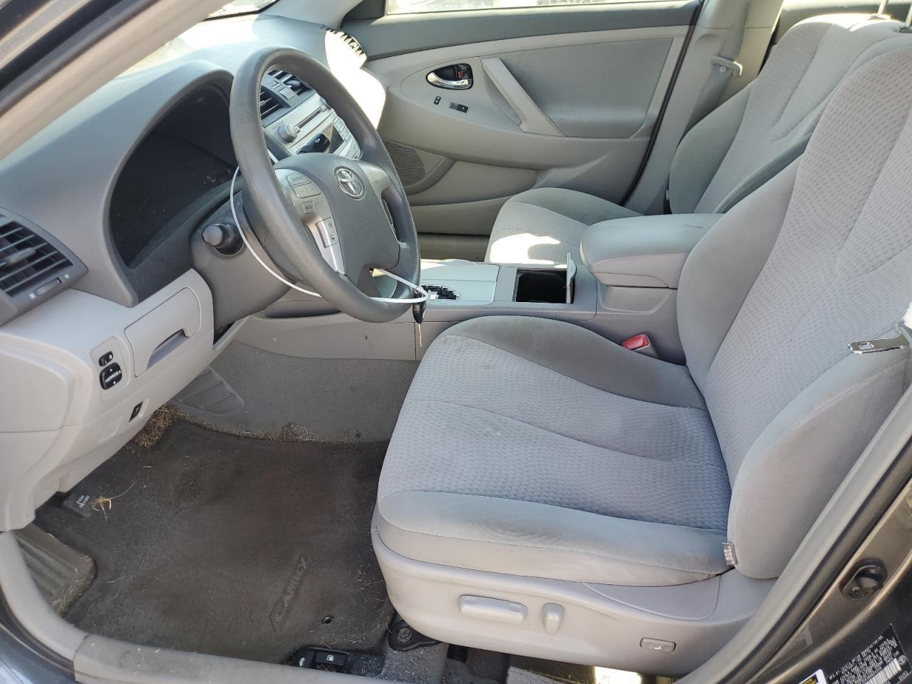 2011 TOYOTA CAMRY