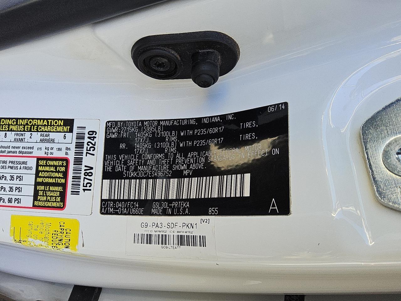 2014 TOYOTA SIENNA