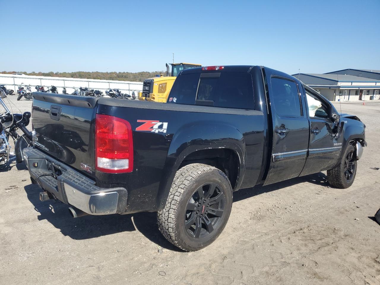 2011 GMC Sierra