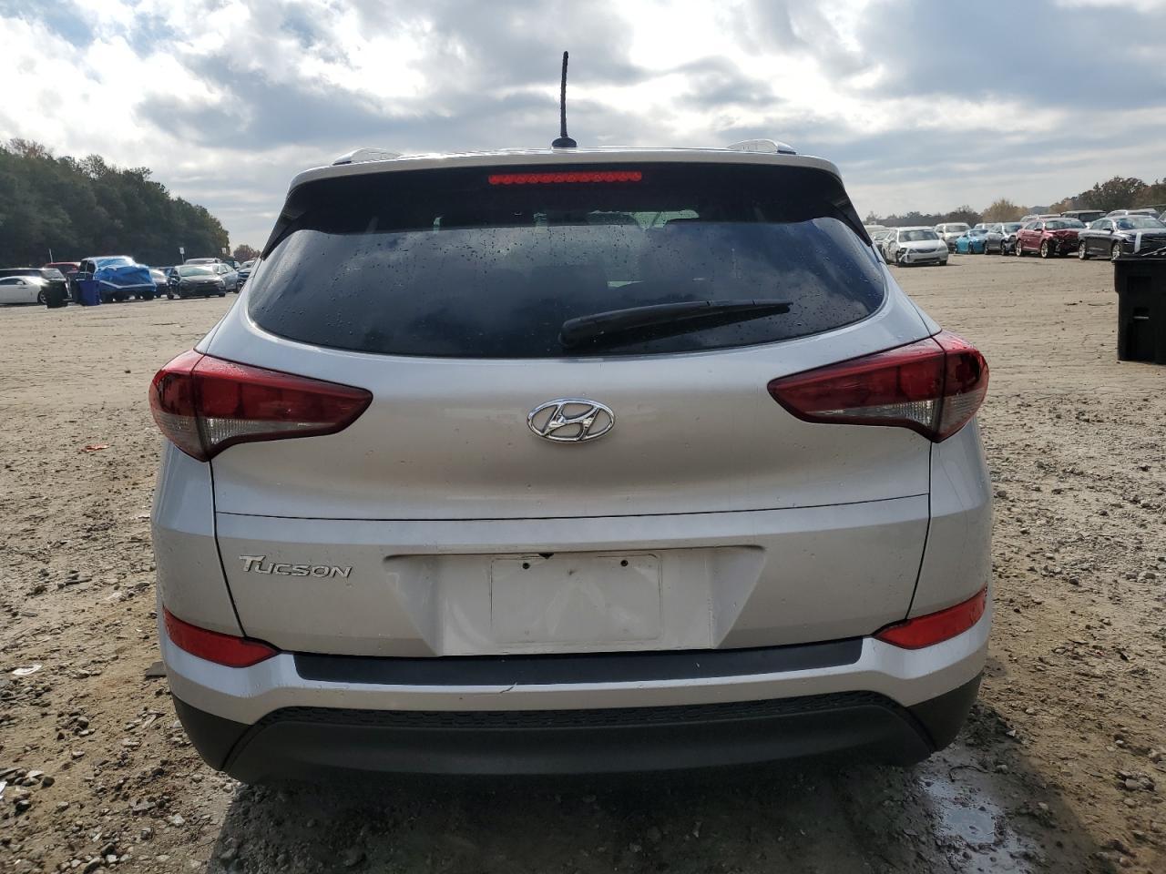 2016 HYUNDAI TUCSON