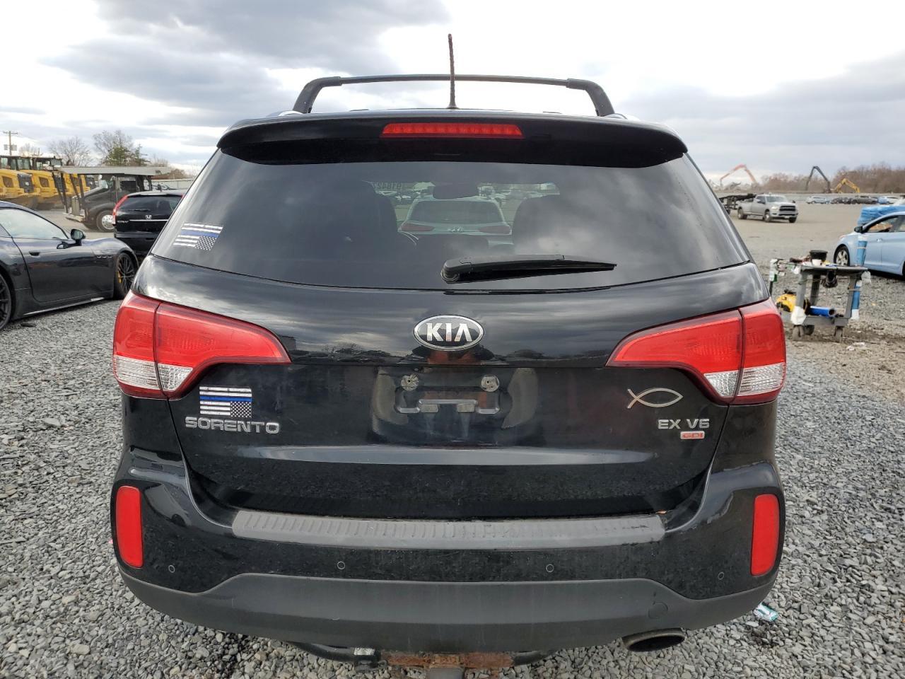 2014 KIA SORENTO