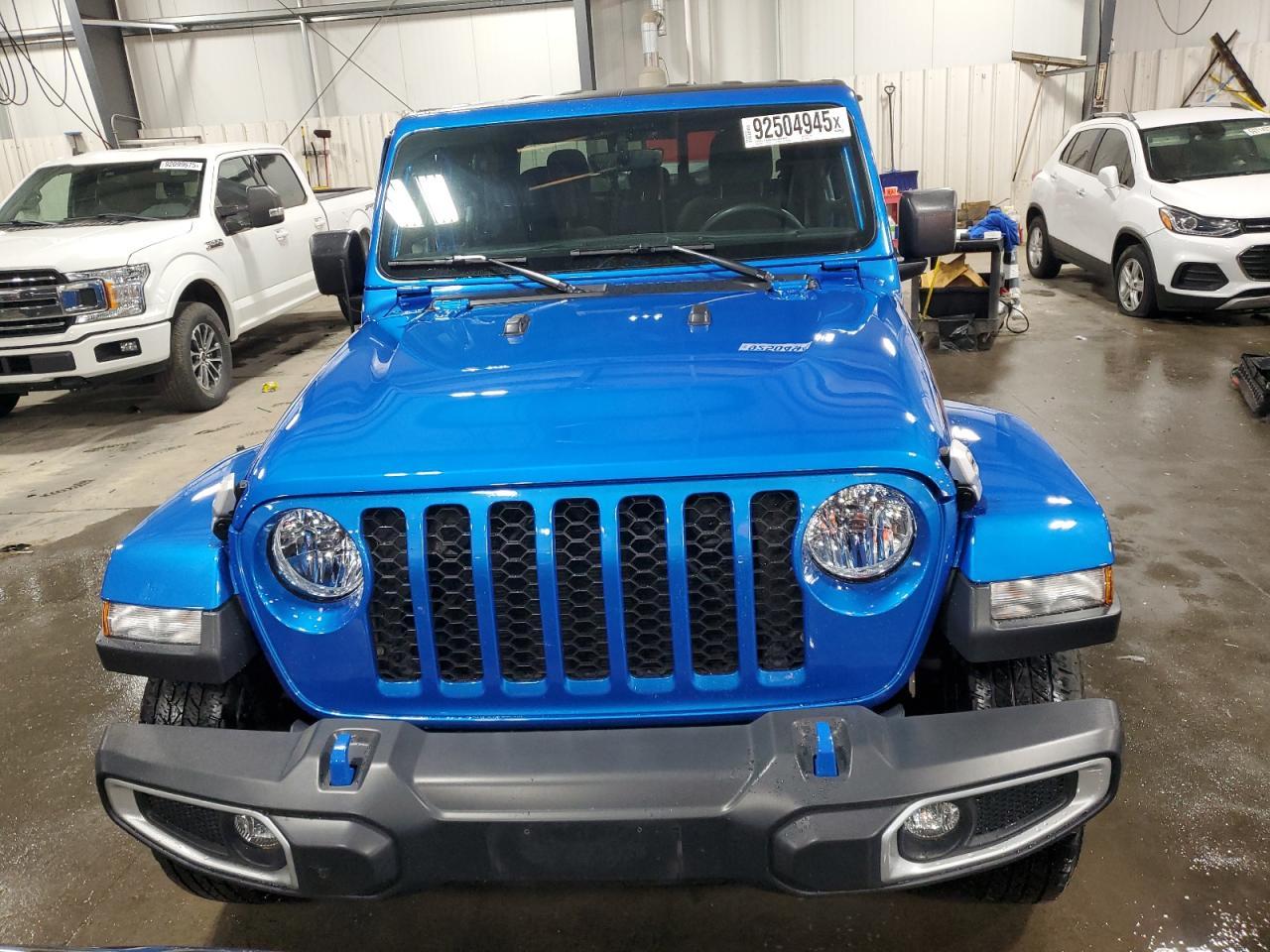 2020 JEEP Gladiator