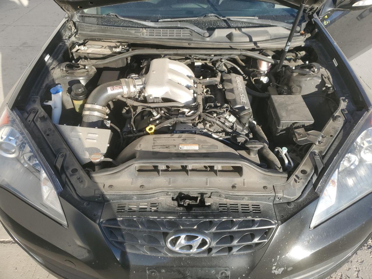 2012 HYUNDAI GENESIS