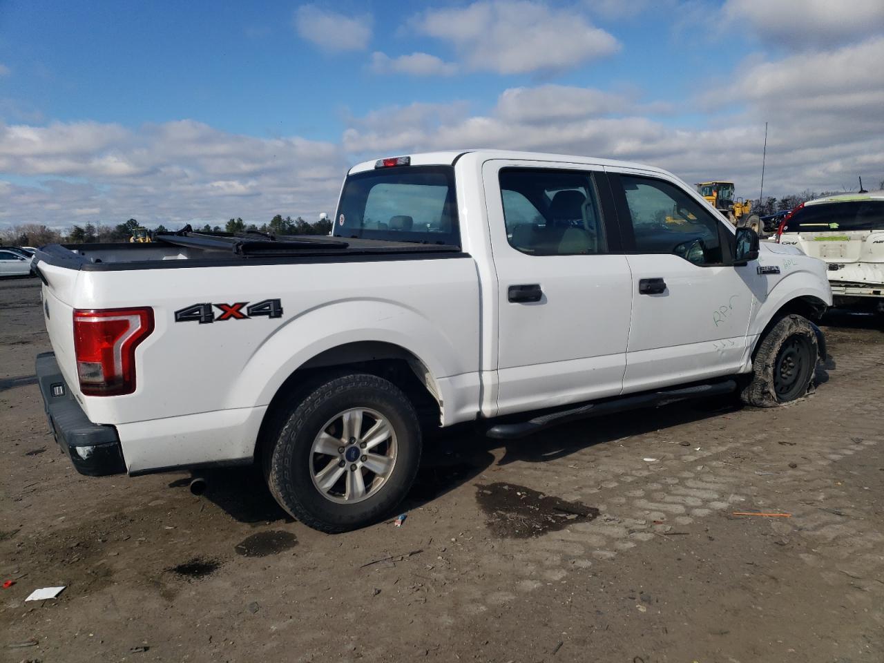2015 FORD F-150