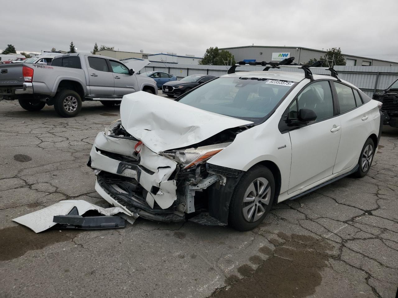 2017 TOYOTA PRIUS