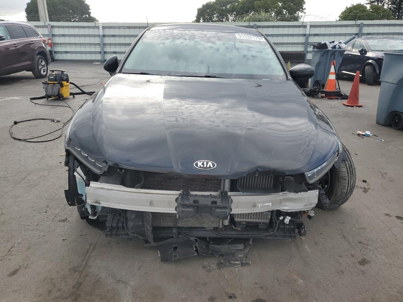 2021 KIA K5