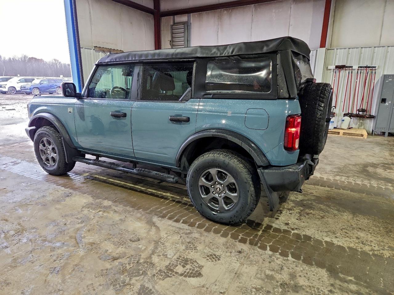 2022 FORD Bronco