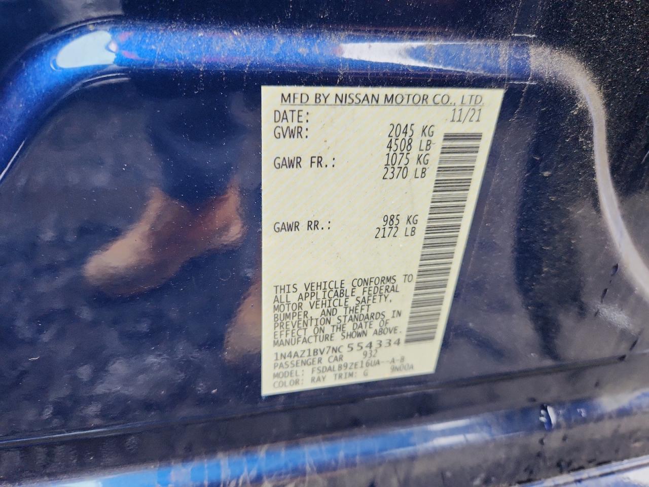 2022 NISSAN LEAF