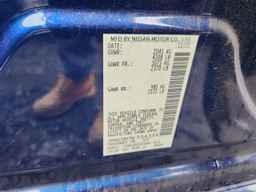 2022 NISSAN LEAF
