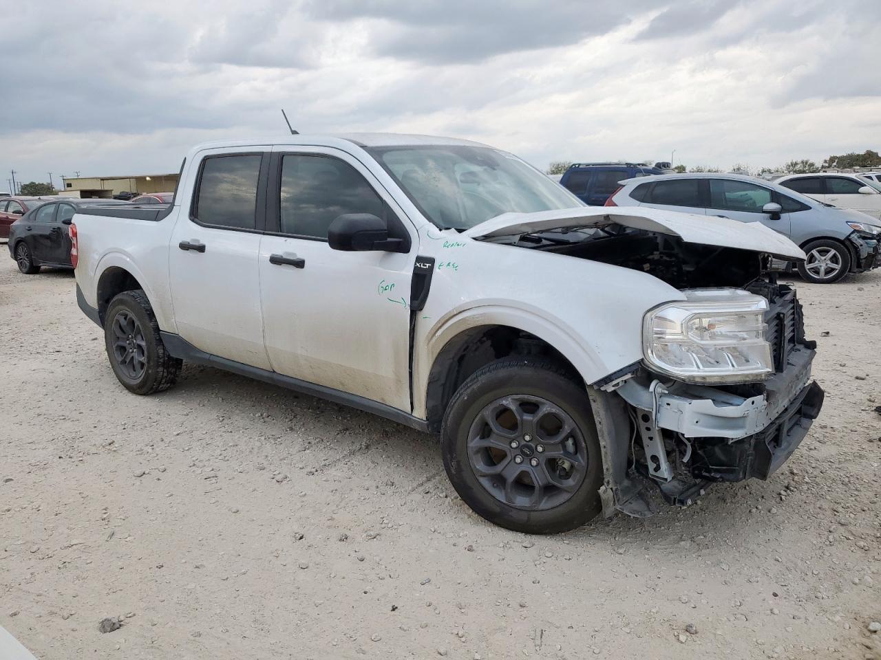 2023 FORD Maverick