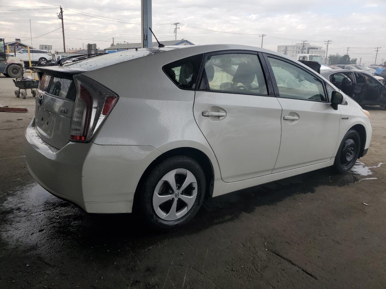 2015 TOYOTA PRIUS