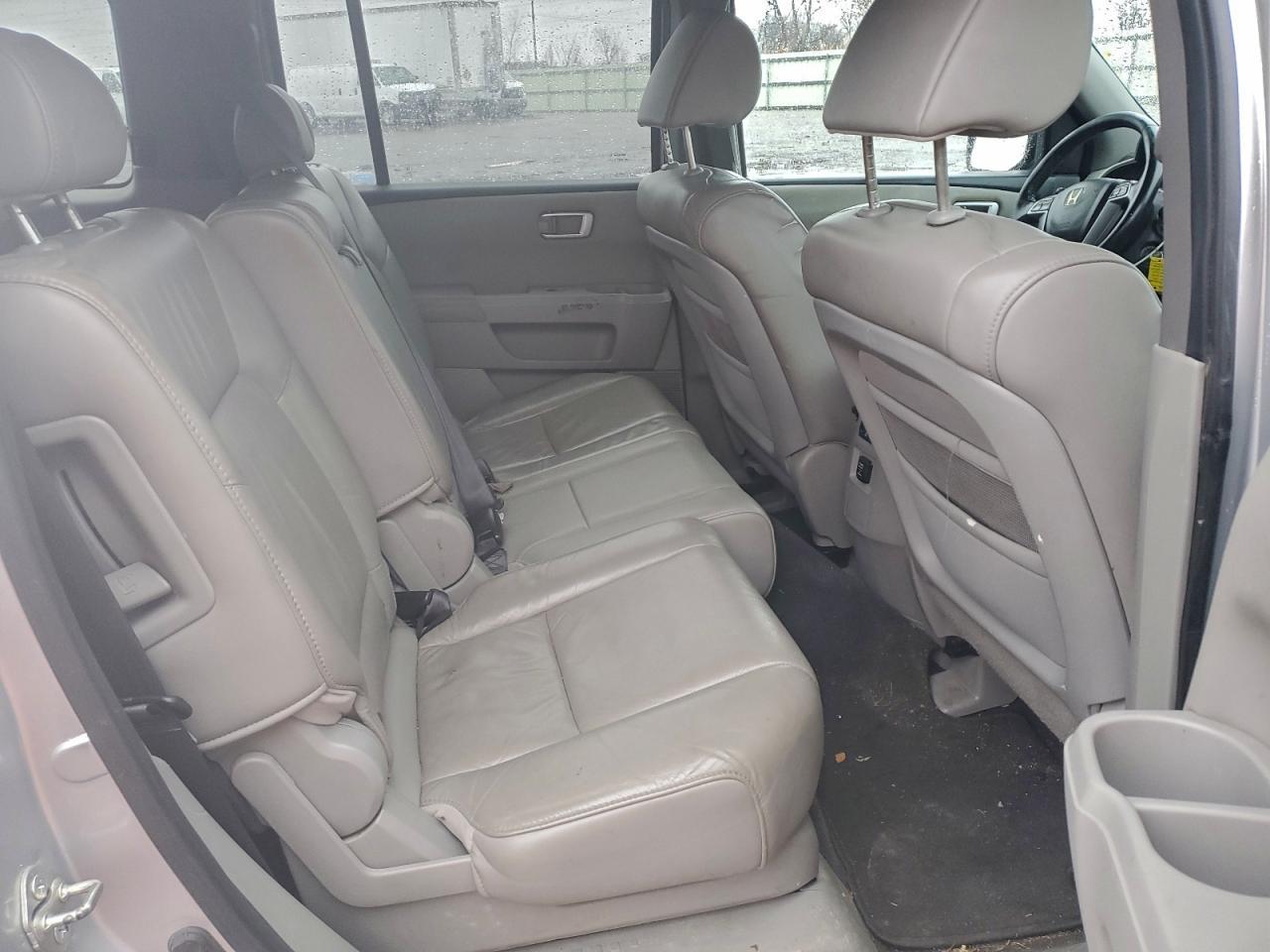 2011 HONDA PILOT