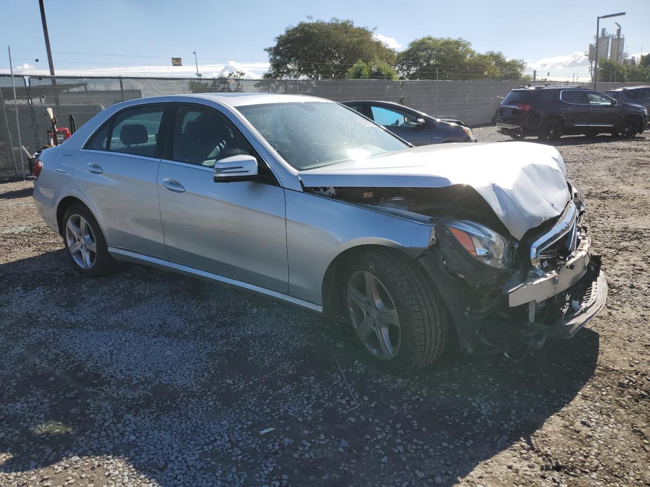 2015 MERCEDES-BENZ E-Class