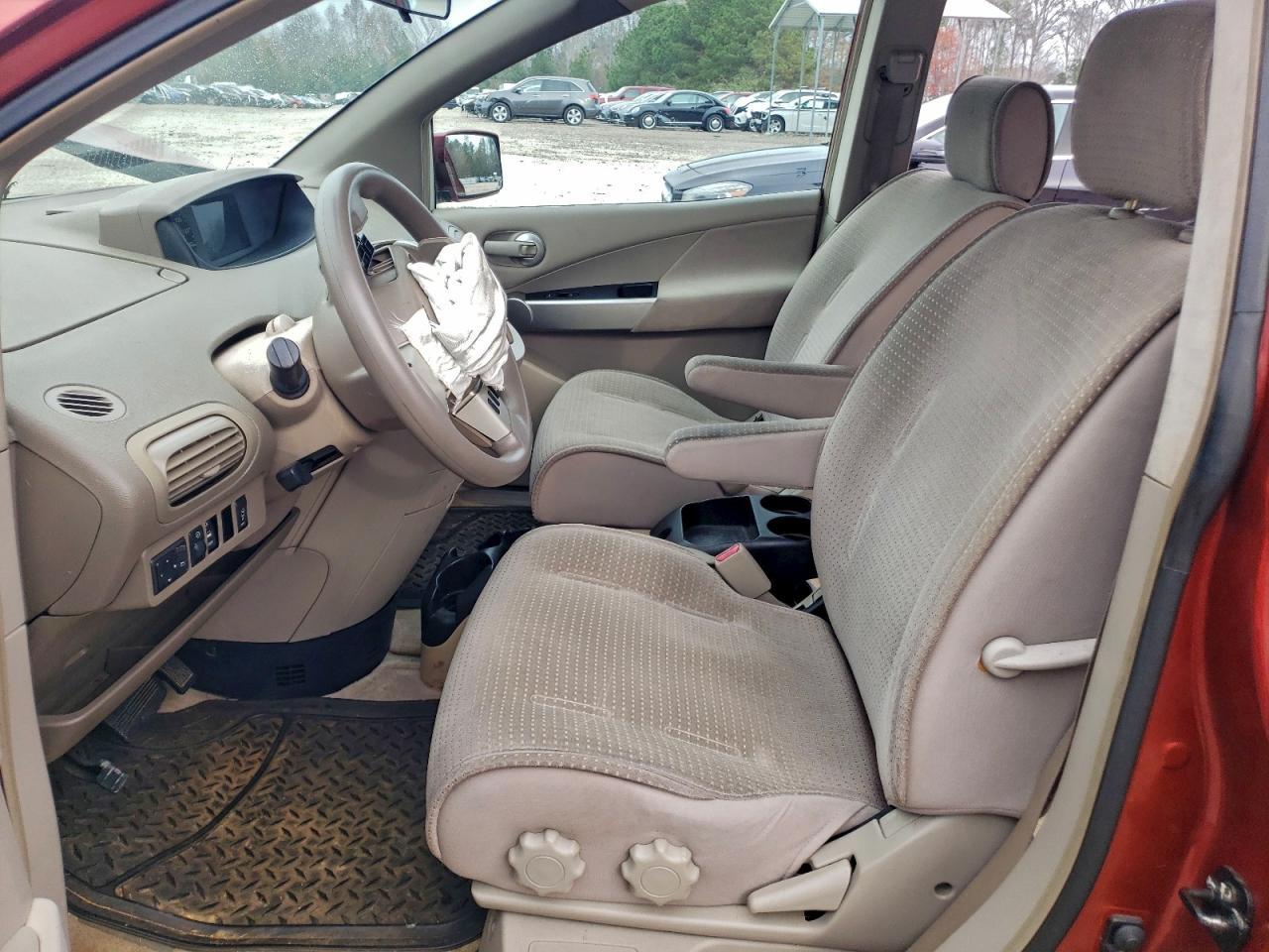 2005 NISSAN Quest