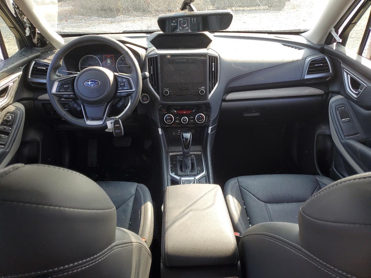 2024 SUBARU FORESTER