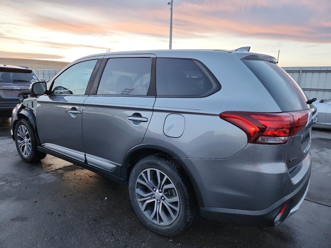 2017 MITSUBISHI outlander