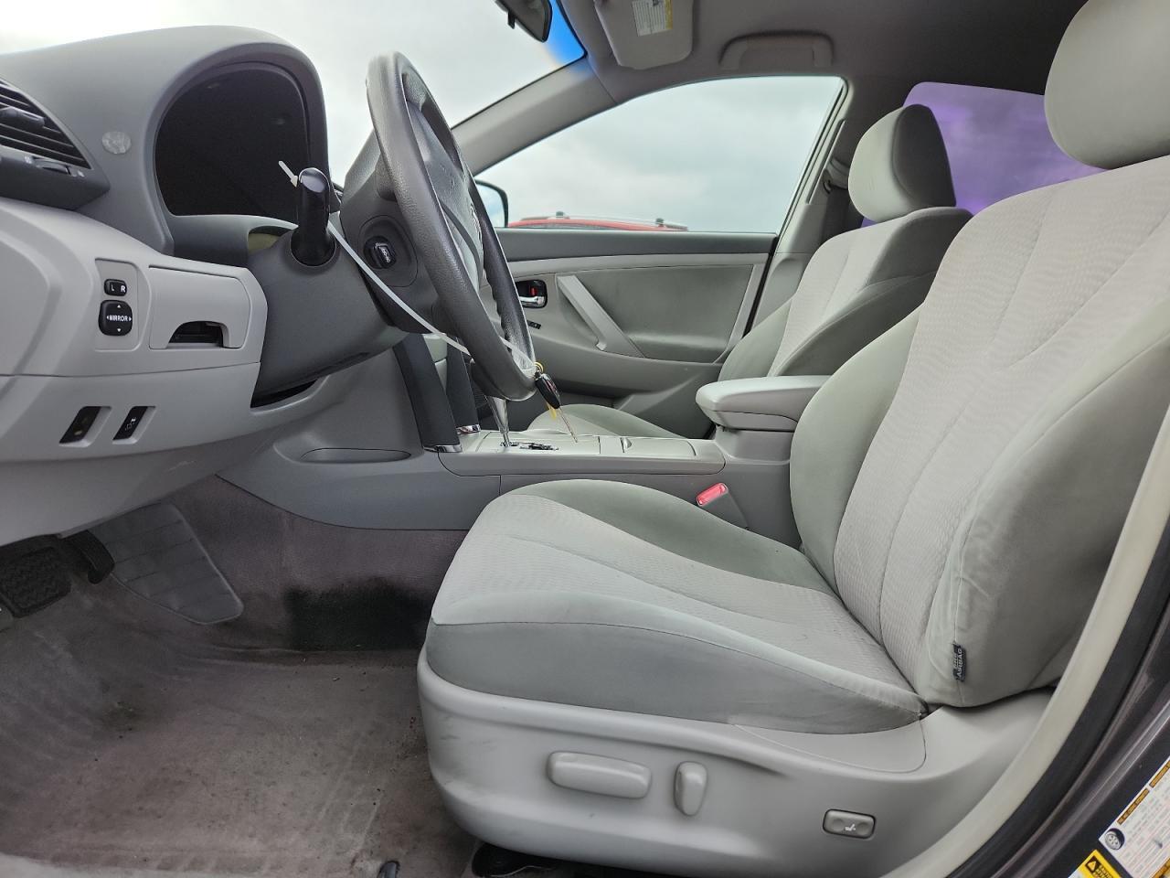 2011 TOYOTA CAMRY