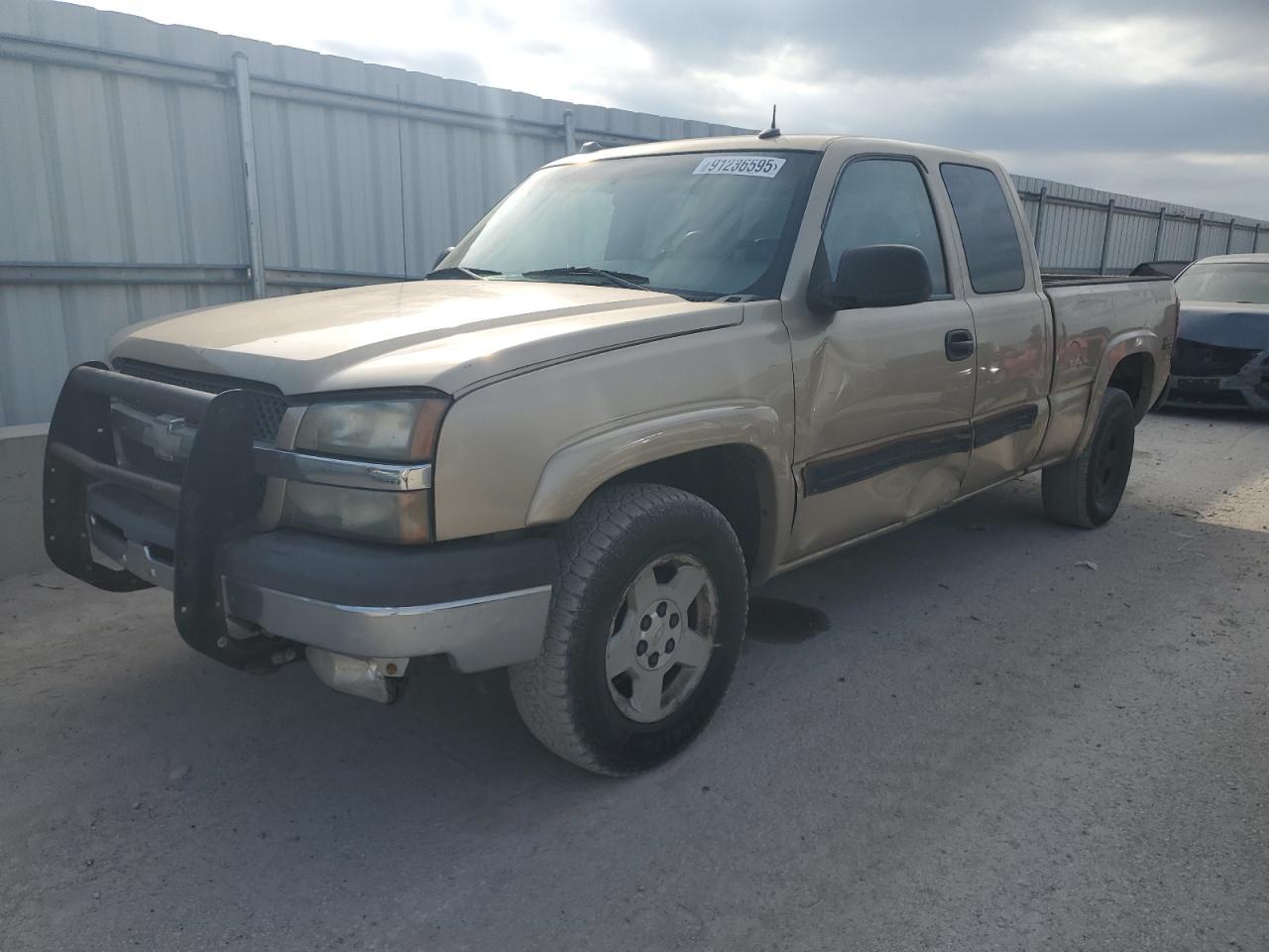 2004 CHEVROLET Silverado