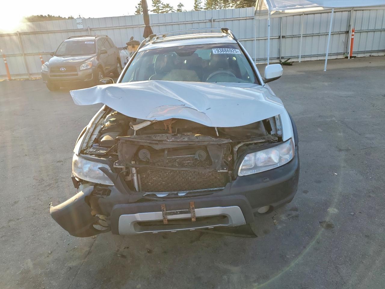 2007 VOLVO XC70