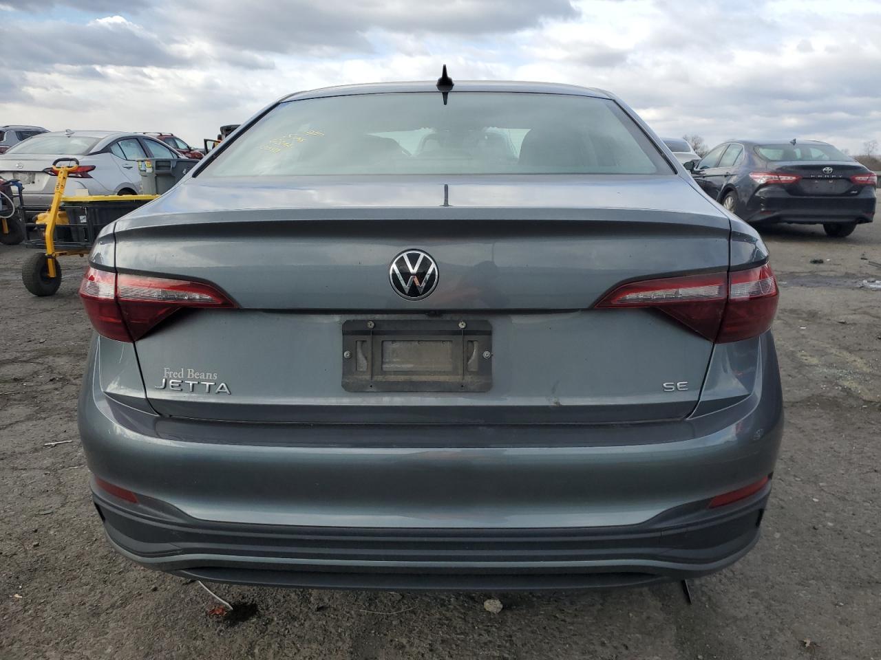 2022 VOLKSWAGEN JETTA