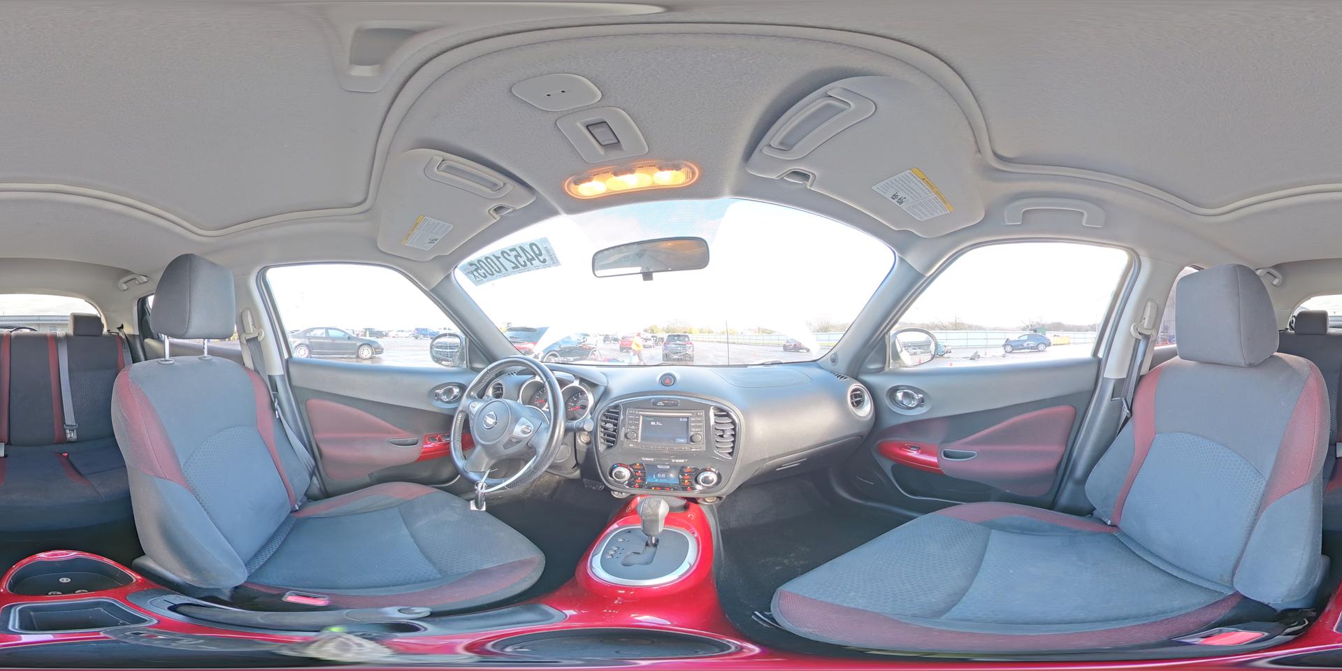 2014 NISSAN Juke
