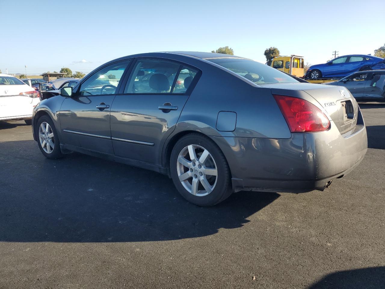 2006 NISSAN Maxima